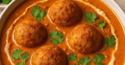 Pea-Paneer Kofta: Restaurant Taste at Home, Healthy Steamed Option