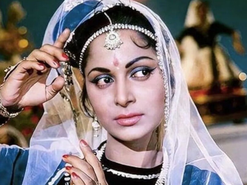 Waheeda Rehman life story, Waheeda Rehman horoscope, Waheeda Rehman Kundli, waheeda rehman young, waheeda rehman biography, waheeda rehman net worth, waheeda rehman son, वहीदा रहमान, वहीदा रहमान ने कैसे सीखा भरतनाट्यम , वहीदा रहमान को गुरु ने किया था रिजेक्ट, वहीदा रहमान की कुंडली कैसे बनी