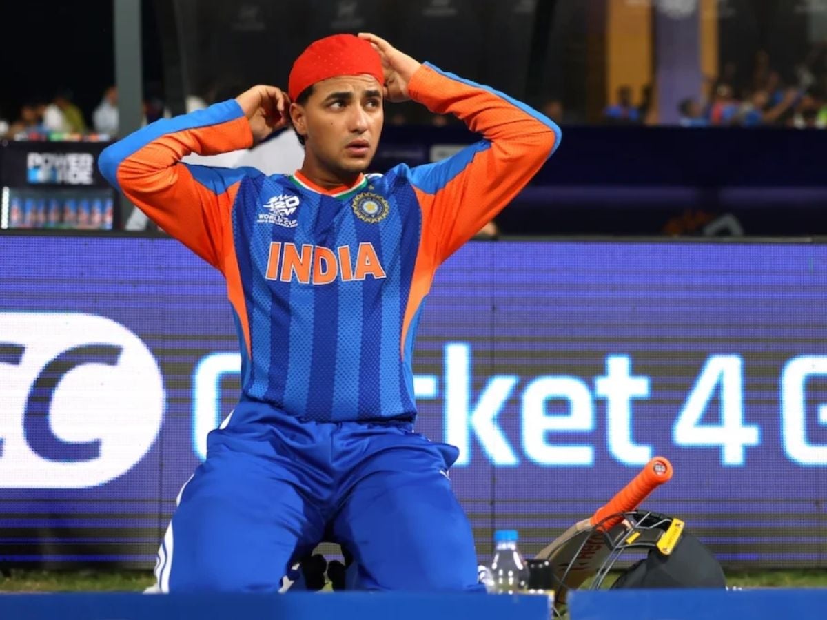 abhishek sharma, Sunil Gavaskar, icc t20 world cup, Gavaskar to abhishek sharma, abhishek sharma duck, t20 world cup, अभिषेक शर्मा, सुनील गावस्कर, टी20 वर्ल्ड कप