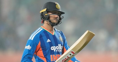 इसी वर्ल्डकप में अभिषेक शर्मा शून्य पर आउट होने के बाद.