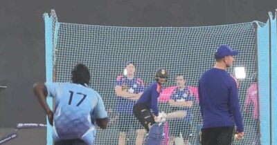 अभिषेक शर्मा ने 30 मिनट बैटिंग प्रैक्टिस की. 