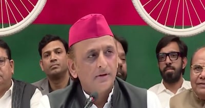 सपा प्रमुख अखिलेश यादव