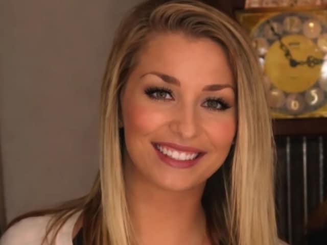 'मेरे पेट में पल रहा बच्चा तुम्हारा है', महिला टीचर और छात्र की प्रेम कहानी