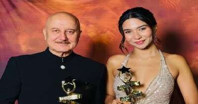 अनुपम खेर की खुशी का नहीं ठिकाना 