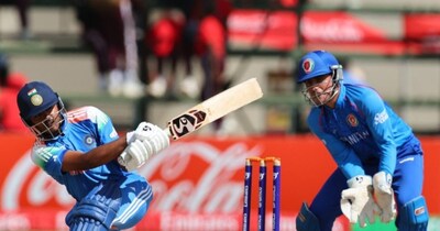 भारत और इंग्लैंड अंडर 19 के बीच यूथ वनडे में 55 मैच खेले जा चुके हैं. 