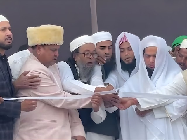 बंगाल में बाबरी मस्जिद का रास्ता साफ! SC में निर्माण रोकने संबंधी याचिका खारिज