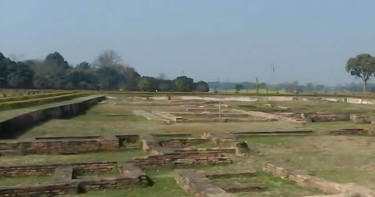 बिहार की इस धरती पर इतिहास बीते हुए कल की आहट दे रहा, क्या मिट्टी के विशाल टीले के नीचे दफन है कोई खोया हुआ शहर?