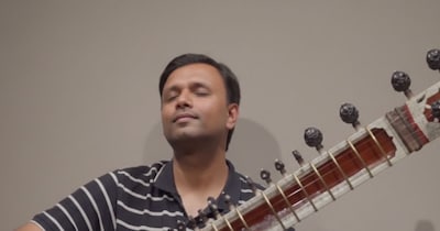 भागीरथ भट्ट सोशल मीडिया पर ट्रेंड कर रहे हैं.