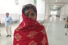 भरतपुर: बेरोजगार पति की दबंगई, पत्नी के चेहरे पर तेजाब फेंककर हुआ रफूचक्कर