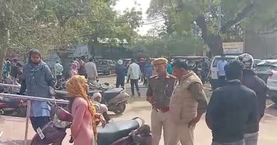 अलवर में प्रेमिका के सामने ही प्रेमी ने लगाया फंदा