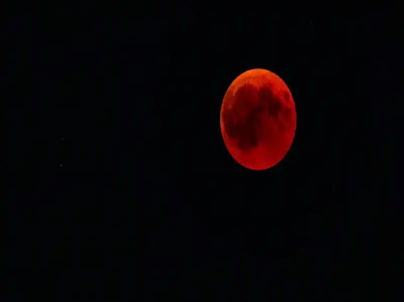 blood moon