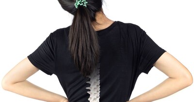 40 की उम्र के बाद बोन डेंसिटी घटना शुरू हो जाती है, जिससे बुढ़ापे में हड्डियां कमजोर हो जाती हैं.