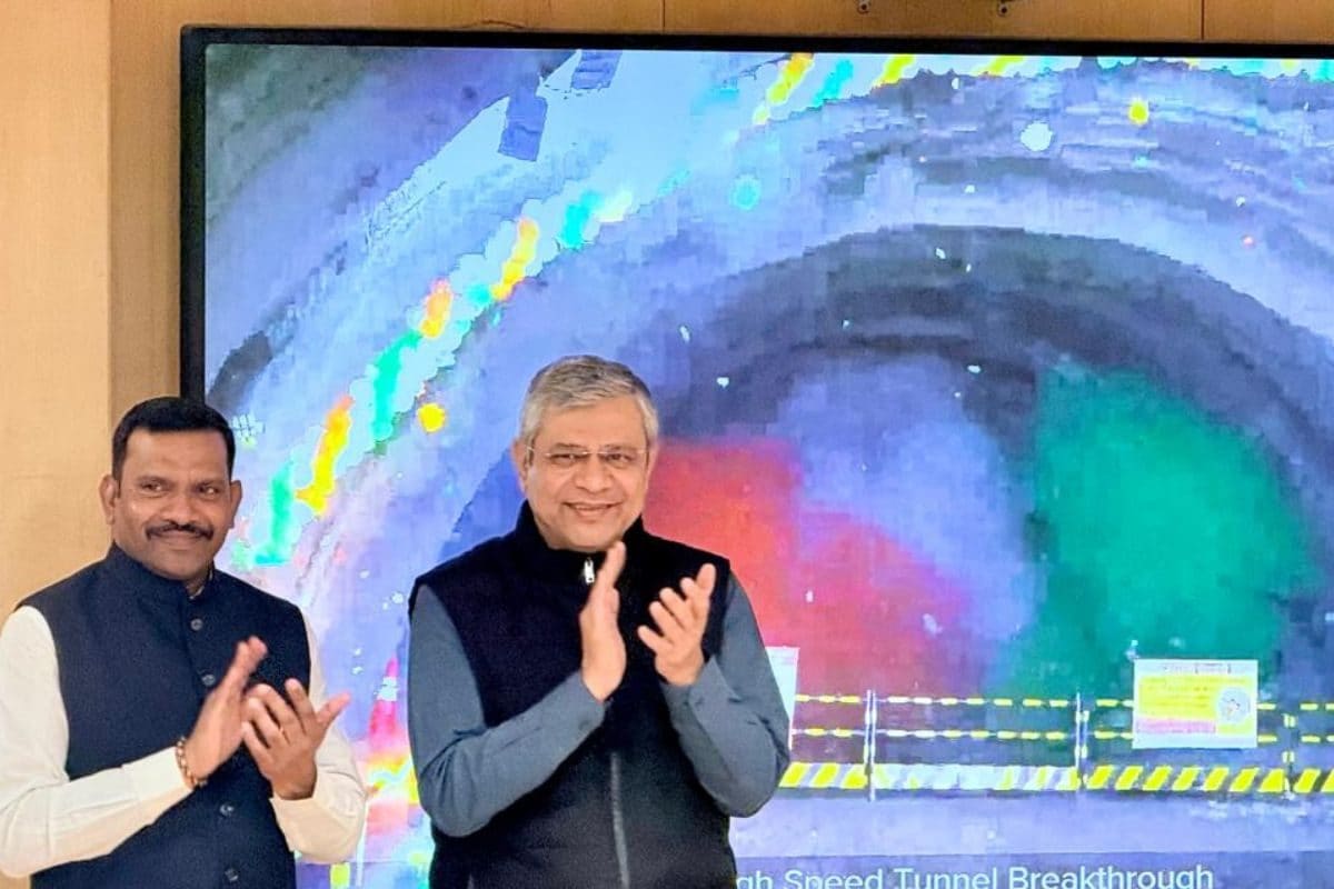 बुलेट ट्रेन प्रोजेक्ट को मिली बड़ी कामयाबी: महाराष्ट्र के पालघर में दूसरे पहाड़ी टनल में ब्रेकथ्रू