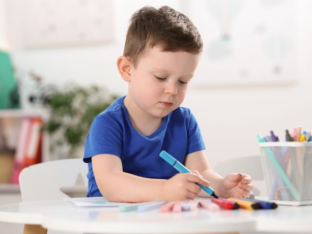 খেলতে গিয়ে পেন্সিল গিলে ফেলল ৭ বছরের শিশু, প্রাণ বাঁচাল চিকিৎসকরা