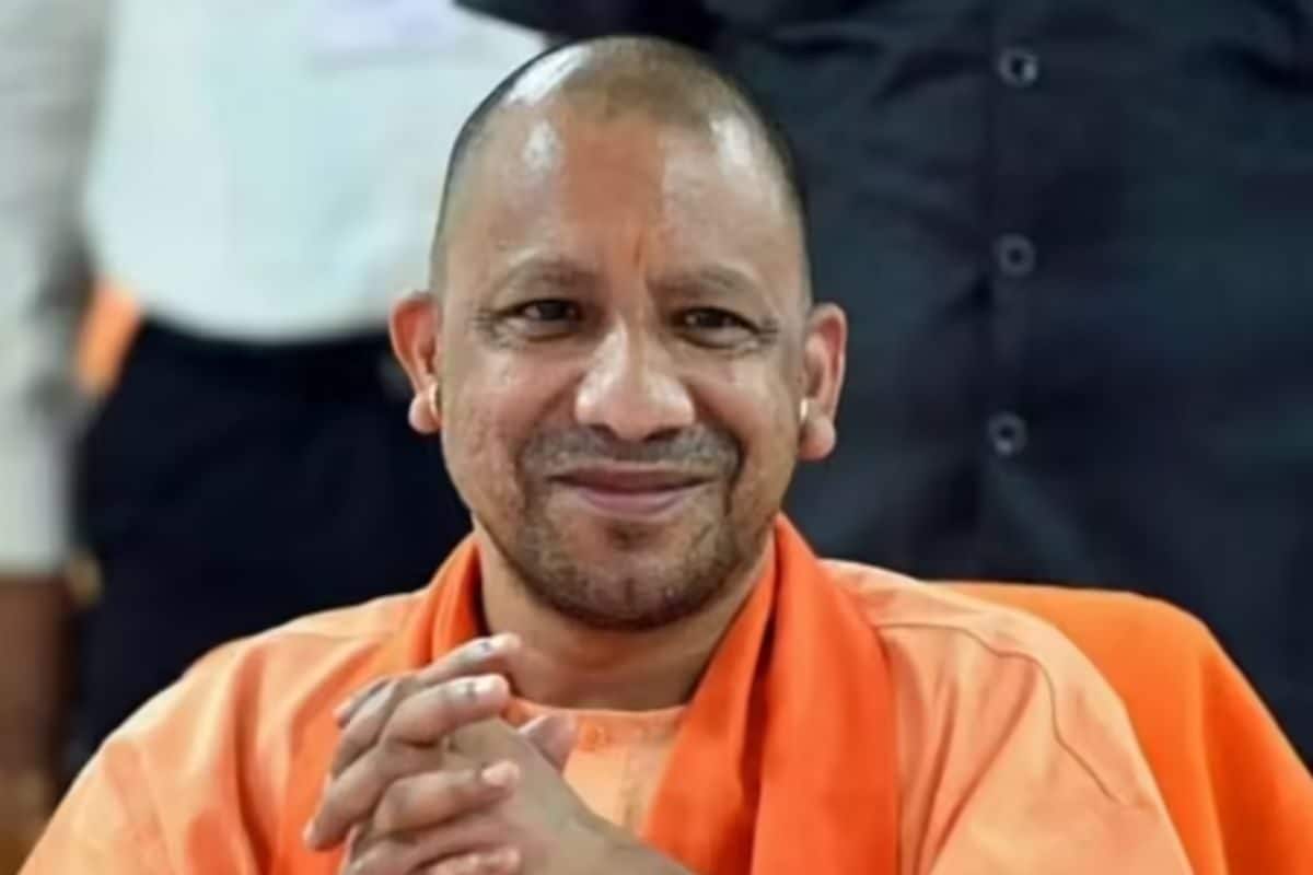 Lucknow News: योगी सरकार का बड़ा फैसला, लखनऊ मंडल में बनेंगे 90 हेलिपैड, एयर कनेक्टिविटी होगी मजबूत