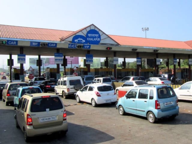 टोल प्लाजा पर डबल पैसे कटने से बचना है? आज ही फोन से करें ये काम