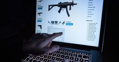 सिर्फ एक लैपटॉप से ही हो गया डार्क वेब की काली दुनिया का खुलासा (इमेज- फाइल फोटो) 