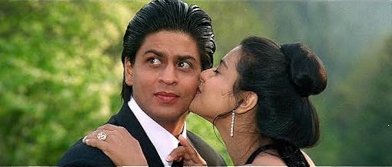 dilwale dulhania le jayenge, Aditya Chopra, dilwale dulhania le jayenge facts, Aditya Chopra first film, musical love story dilwale dulhania le jayenge, dilwale dulhania le jayenge budget, dilwale dulhania le jayenge collection, दिलवाले दुल्हनिया ले जाएंगे, आदित्य चोपड़ा