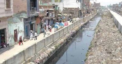 युवक को बचाने के लिए रेस्‍क्‍यू ऑपरेशन जारी है. (प्रतीकात्‍मक तस्‍वीर)