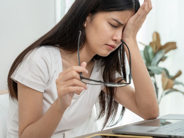 চোখের স্বাস্থ্য: চোখের আঘাতের সাথে সাথে কেন পানি ঢালা উচিত নয়?