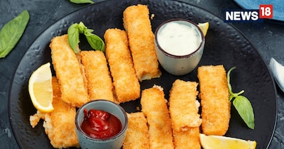 'होममेड फिश फिंगर्स' (Homemade Fish Fingers)