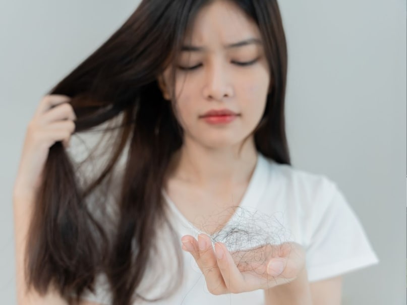 Chronic Stress Effects, Cortisol Imbalance Symptoms, Stress and Hypertension Risk, Mental Health Awareness, Lifestyle Diseases Prevention, Holistic Wellness Tips, तनाव के प्रभाव, कोर्टिसोल असंतुलन के लक्षण, हाई ब्लड प्रेशर और तनाव, मानसिक स्वास्थ्य जागरूकता, जीवनशैली रोगों से बचाव, हेल्दी लाइफस्टाइल टिप्स