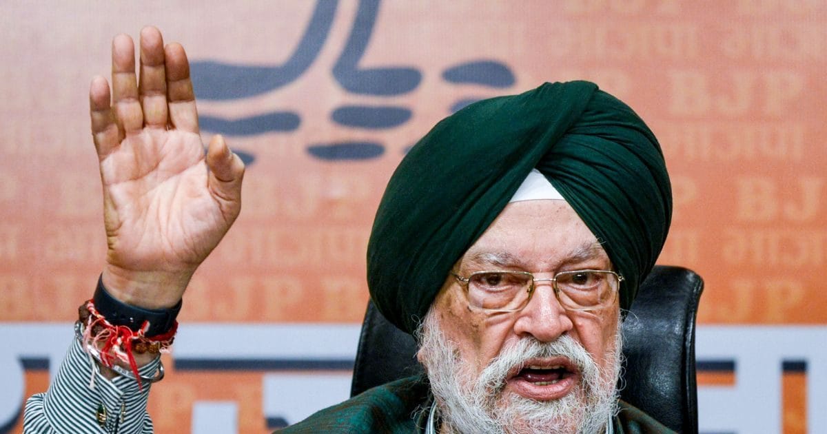 'एपस्टीन ने मुझे 'दोमुंहा' कहा था': राहुल गांधी के आरोपों पर हरदीप पुरी का जवाब, बोले-पूरा पढ़ तो लेते