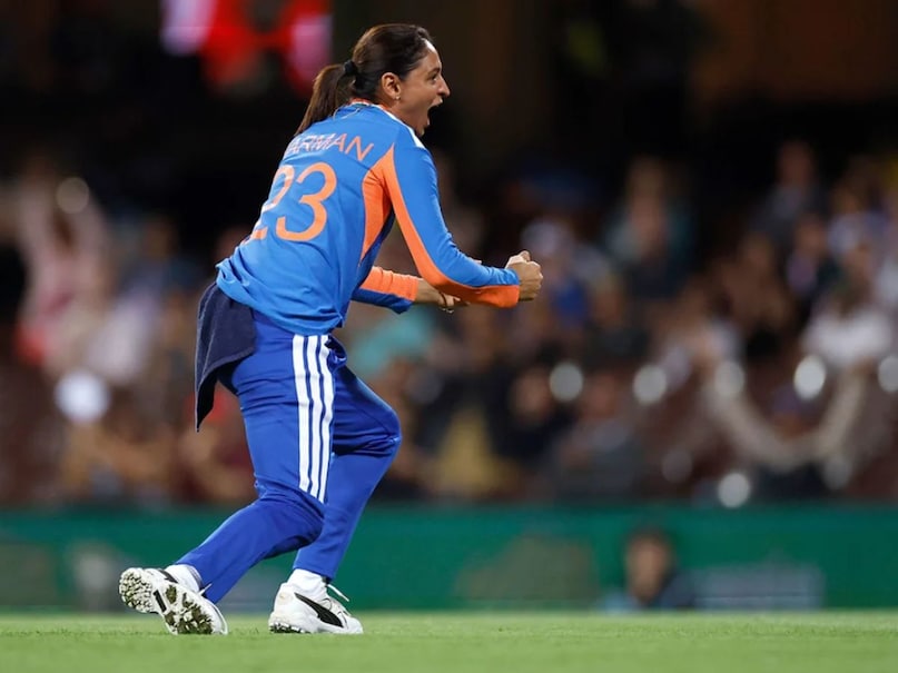 Harmanpreet Kaur, Harmanpreet Kaur 200 matches captain, Harmanpreet Kaur captain records, Harmanpreet Kaur captaincy records, Harmanpreet Kaur captain of team india, Harmanpreet Kaur, Harmanpreet Kaur 200 T20 matches, Harmanpreet Kaur 200 matches as captain 
