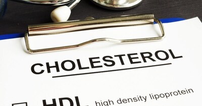 गुड कोलेस्ट्रॉल हार्ट डिजीज का खतरा कम करने में मदद करता है.