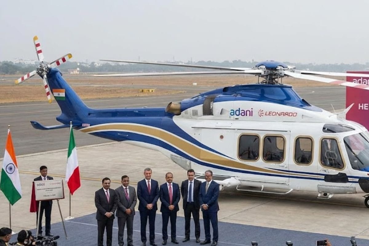 अडानी समूह बनाएगा हेलीकॉप्‍टर इटली की कंपनी से मिलाया हाथ सेना को 10 साल में चाहिए 1000 चॉपर