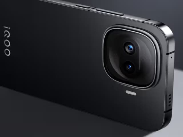 iQOO 15R আজ লঞ্চ হবে, পাবে 7600mAh ব্যাটারি, 100W চার্জিং, খুব পাতলা বডি