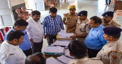 प्रतापगढ़ में सरकारी दफ्तरों की खुली पोल, औचक निरीक्षण में आधे से ज्यादा कर्मचारी नदारद.