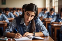 यूपी बोर्ड के इंग्लिश के पेपर में पूछा गया- कौन थे नेल्सन मंडेला?