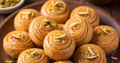 Master Balushahi for Holi: Crispy Outside, Soft Inside Sweet Recipe!