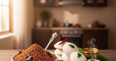 घर पर बनाएं अलसी पोड़ी