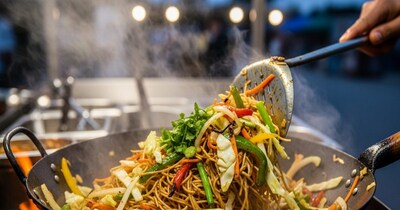 Master Street-Style Chowmein at Home: Easy Recipe Revealed!