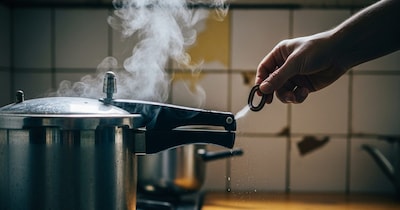 प्रेशर कुकर की लीकिंग से पाएं राहत