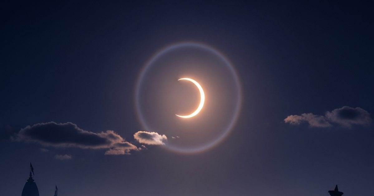 Phalguna Amavasya 2026 Surya Grahan: फाल्गुन अमावस्या कब है? उस दिन लगेगा साल का पहला सूर्य ग्रहण, जानें तारीख, स्नान दान समय, सूतक काल Phalguna Amavasya 2026 Surya Grahan: फाल्गुन अमावस्या कब है? उस दिन लगेगा साल का पहला सूर्य ग्रहण, जानें तारीख, स्नान दान समय, सूतक काल