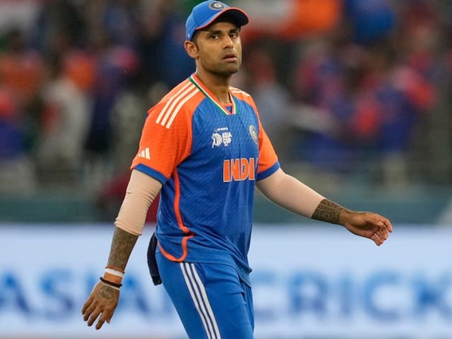 ভারত বনাম পাক: কেন অধিনায়ক সূর্যকুমার যাদব ম্যাচের মধ্যে চুইংগাম রাখেন?