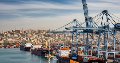 चाबहार फंड पर भारत का ब्रेक: क्या ईरान से पीछे हट रहा है? ब्रह्मा चेलानी ने बताया सच