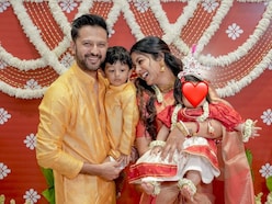 अजय देवगन की 'बेटी' ने शेयर किया परवरिश का नजरिया, कहा- बच्चों को ऑर्डर न दें अजय देवगन की 'बेटी' ने शेयर किया परवरिश का नजरिया, कहा- बच्चों को ऑर्डर न दें