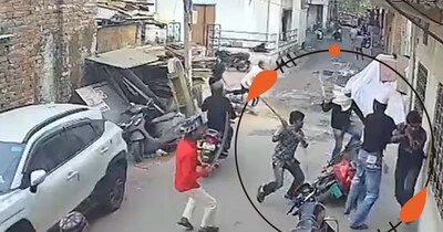 जयपुर में स्कूटी सवार युवकों पर तलवार-डंडों से हमला, वीडियो वायरल होने के बाद दो गिरफ्तार.