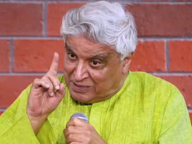 तालिबान के 'क्रूर' कानून पर भड़के जावेद अख्तर, मुफ्ती-मुल्लाओं से लगाई गुहार