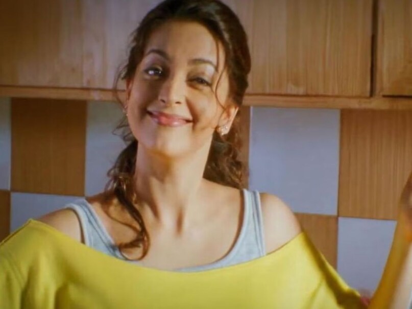 Juhi Chawla, Juhi Chawla News, Juhi Chawla jhankar Beats, Juhi Chawla Film, Juhi Chawla Songs, when Juhi Chawla got upset after seeing Condom Scene in script, Chawla Jhankar Beats, Sujoy Ghosh interview, condom scene controversy, Jhankar Beats trivia, Bollywood controversy, Juhi Chawla rejected film, जूही चावला, झंकार बीट्स, सुजॉय घोष