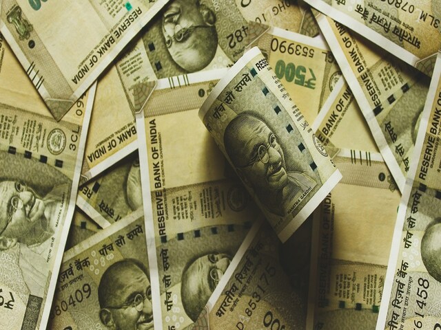 How much money does it cost to change the name of a state?