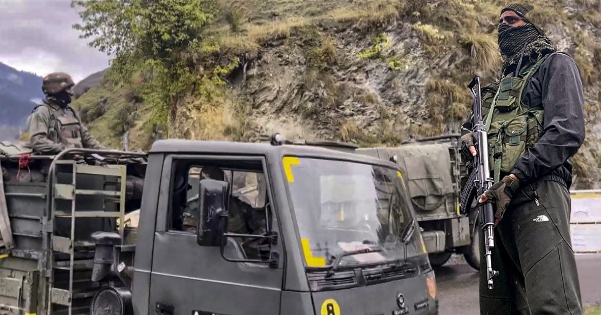 किश्‍तवाड़ में भीषण मुठभेड़, दो आतंकी हुए ढेर, एक घायल, जैश कमांडर सैफुल्‍लाह भी घिरा