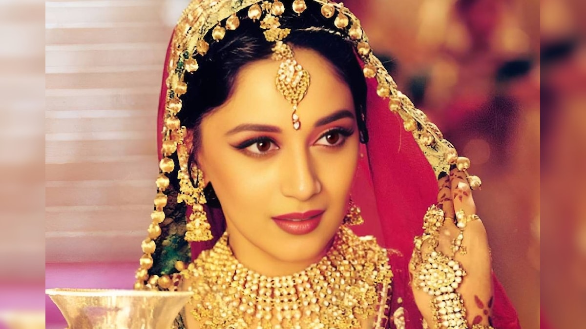 कविता कृष्णमूर्ति का ब्लॉकबस्टर गाना, पूरे सॉन्ग में दर्द झेलता रहा सुपरस्टार, परमसुंदरी का दुपट्टा बना था मुसीबत