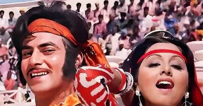 नीतू कपूर का प्यार का इजहार, जितेंद्र ने हसीना पर लगाए इल्जाम: आशा भोसले के गाने पर हंगामा.