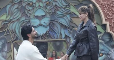  निक्की तंबोली इस प्रपोजल के दौरान काफी इमोशनल दिखीं. फोटो साभार-@nikki_tamboli/Instagram