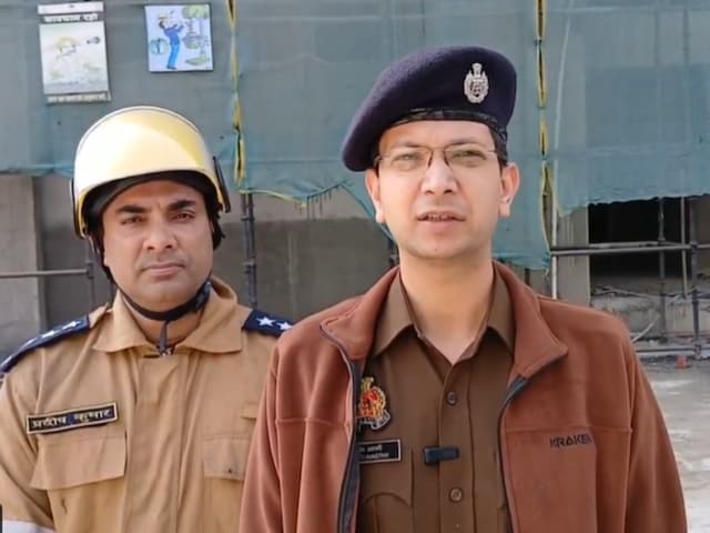 सेक्टर-144 में निर्माणाधीन बिल्डिंग की गिरी सेंटरिंग, 2 मजदूरों की दबने से मौत